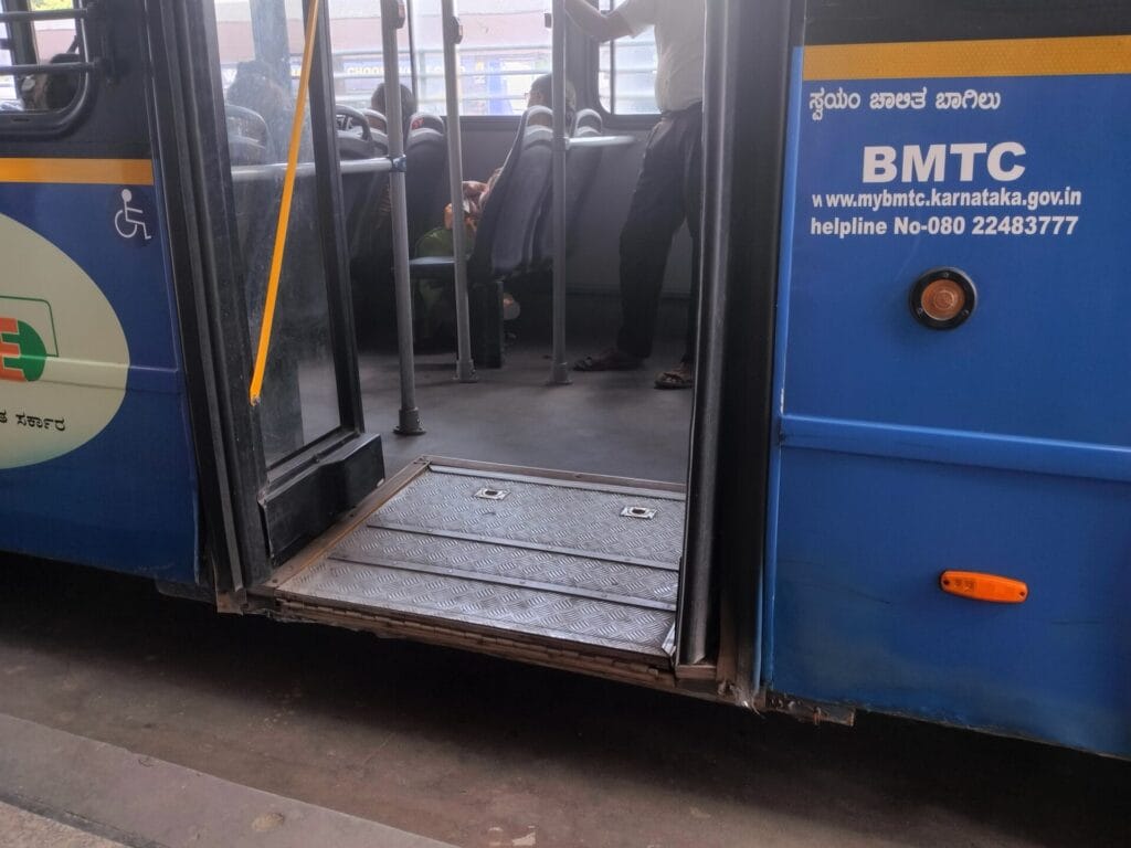 Bengaluru_majesticbusstation_harshithapadmavinod_Dec2025 (2)